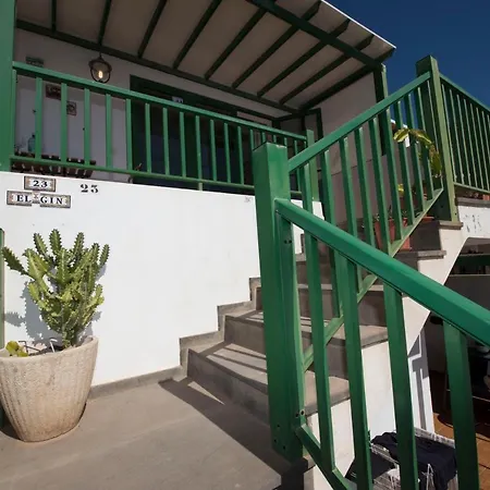El Gin Apartment *